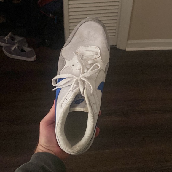 Nike air max like new worn very few times - Picture 2 of 4